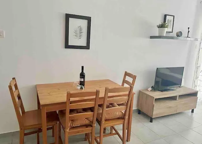 Niove Budget One-bedroom